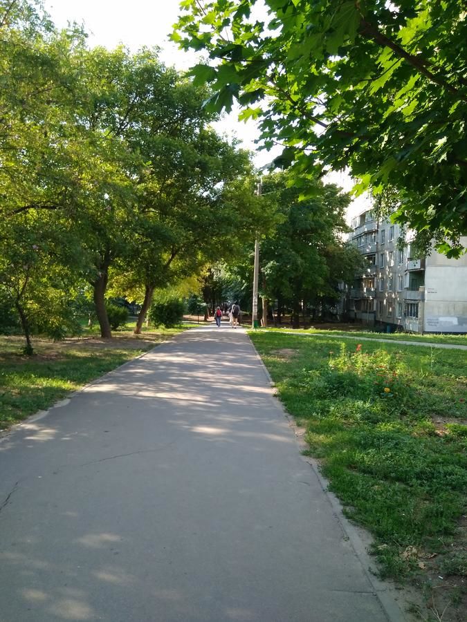 Апартаменты Квартира рядом с метро (300метров) Холодная гора Харьков-15